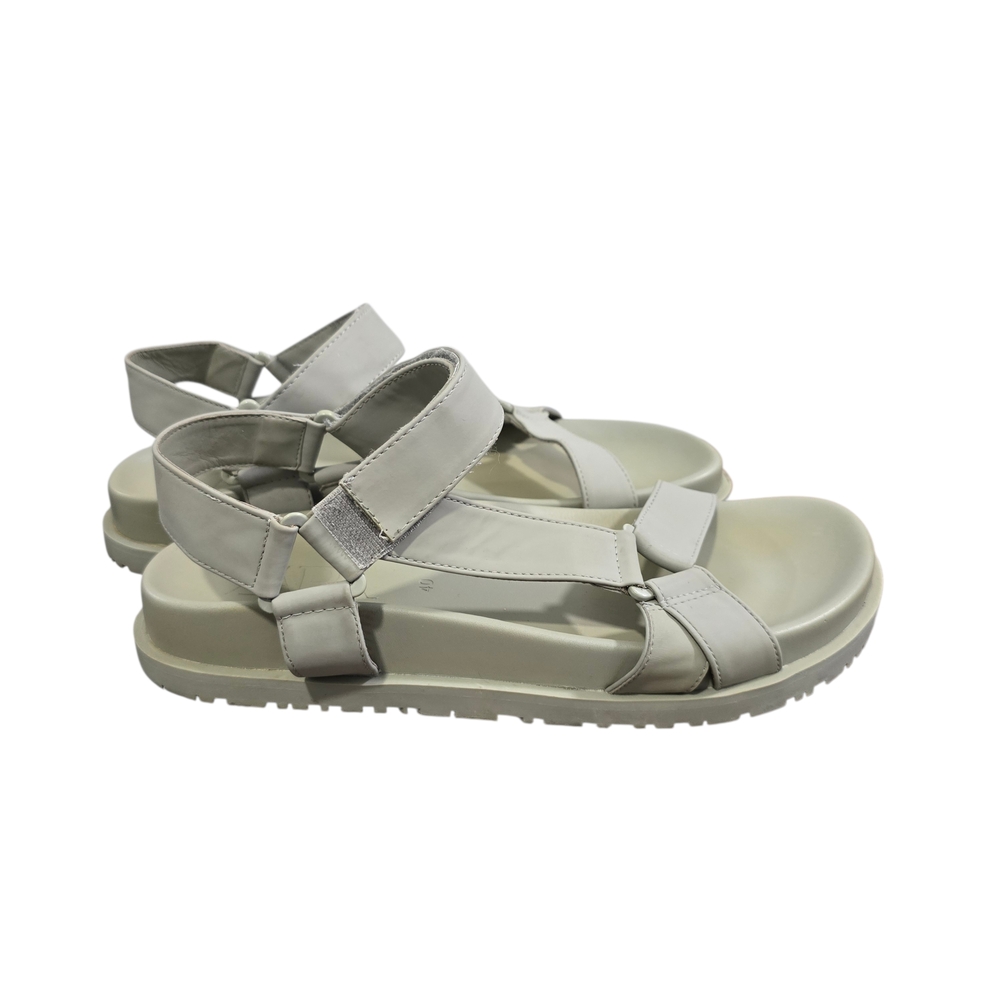 Zara Pale/Sage Green Women Leather Sandals Teva Style / Size 40 ( 9.5)